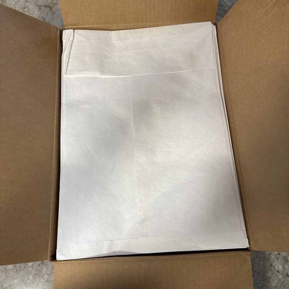 Survivor Tyvek Expansion Mailer 12 x 16 x 2 White 18lb 100 Per Case